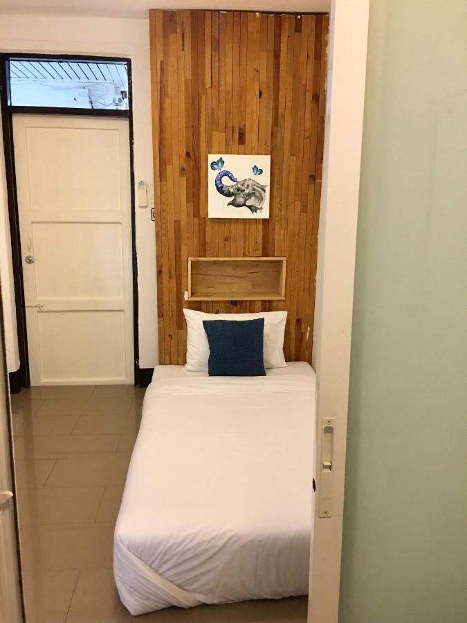 לינה וארוחת בוקר צ'יאנג מאי Cozy By Funwahn מראה חיצוני תמונה